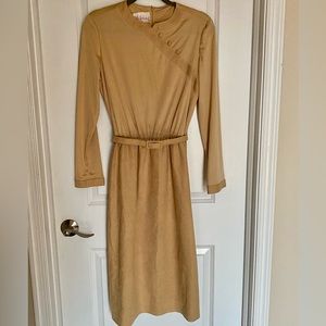 TRUE VINTAGE size 6/8 Kay Windsor dress with fully adjustable belt